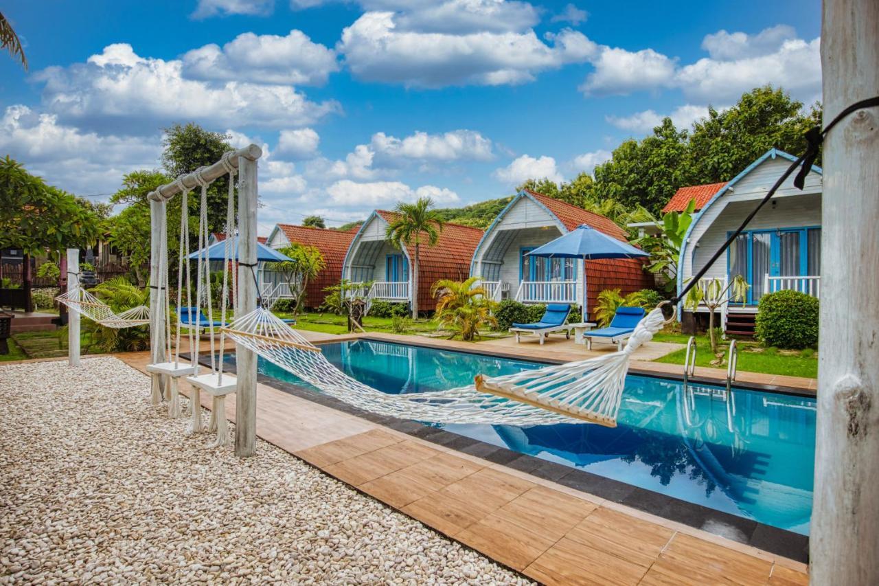 Megaland Bungalow Batununggul Zewnętrze zdjęcie