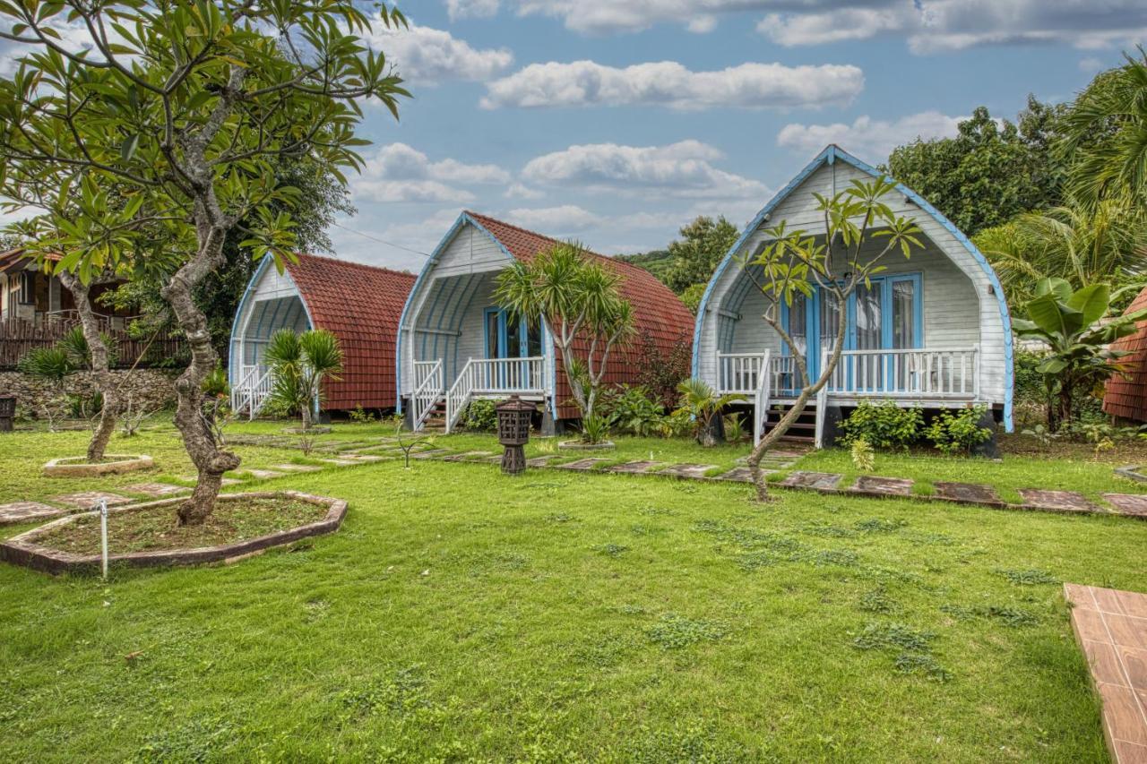 Megaland Bungalow Batununggul Zewnętrze zdjęcie